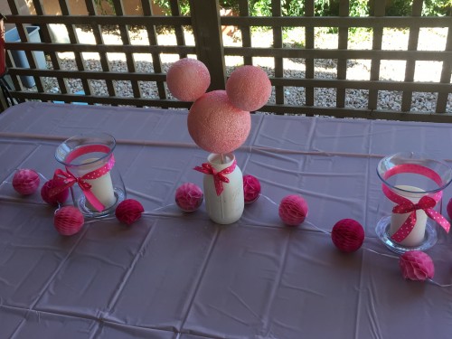 homemade minnie mouse ears foam balls glitter pink birthday party decor